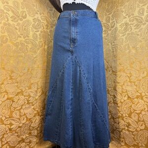 ✨Vintage Y2K Boho Medium Wash Pleated Denim Maxi Skirt✨